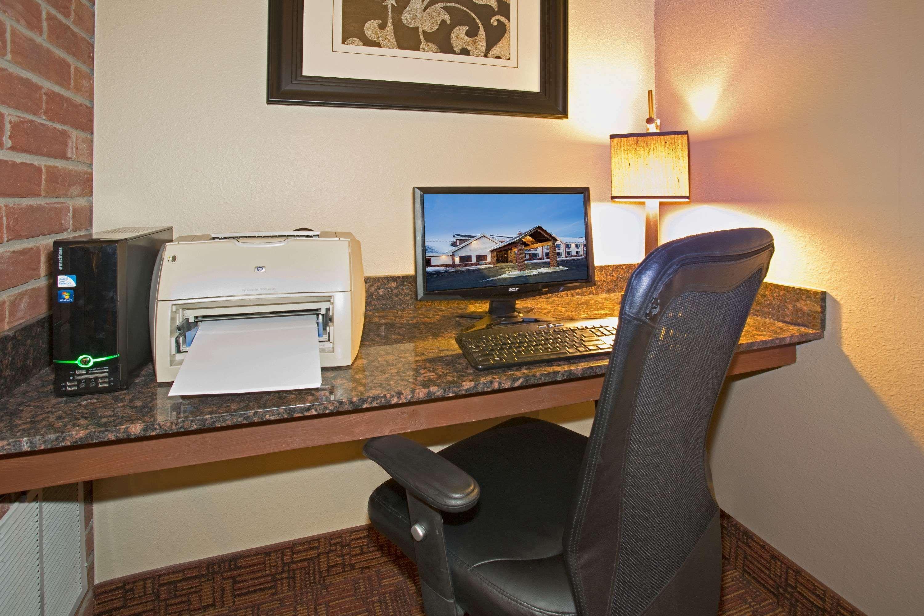 Americinn By Wyndham New London Buitenkant foto